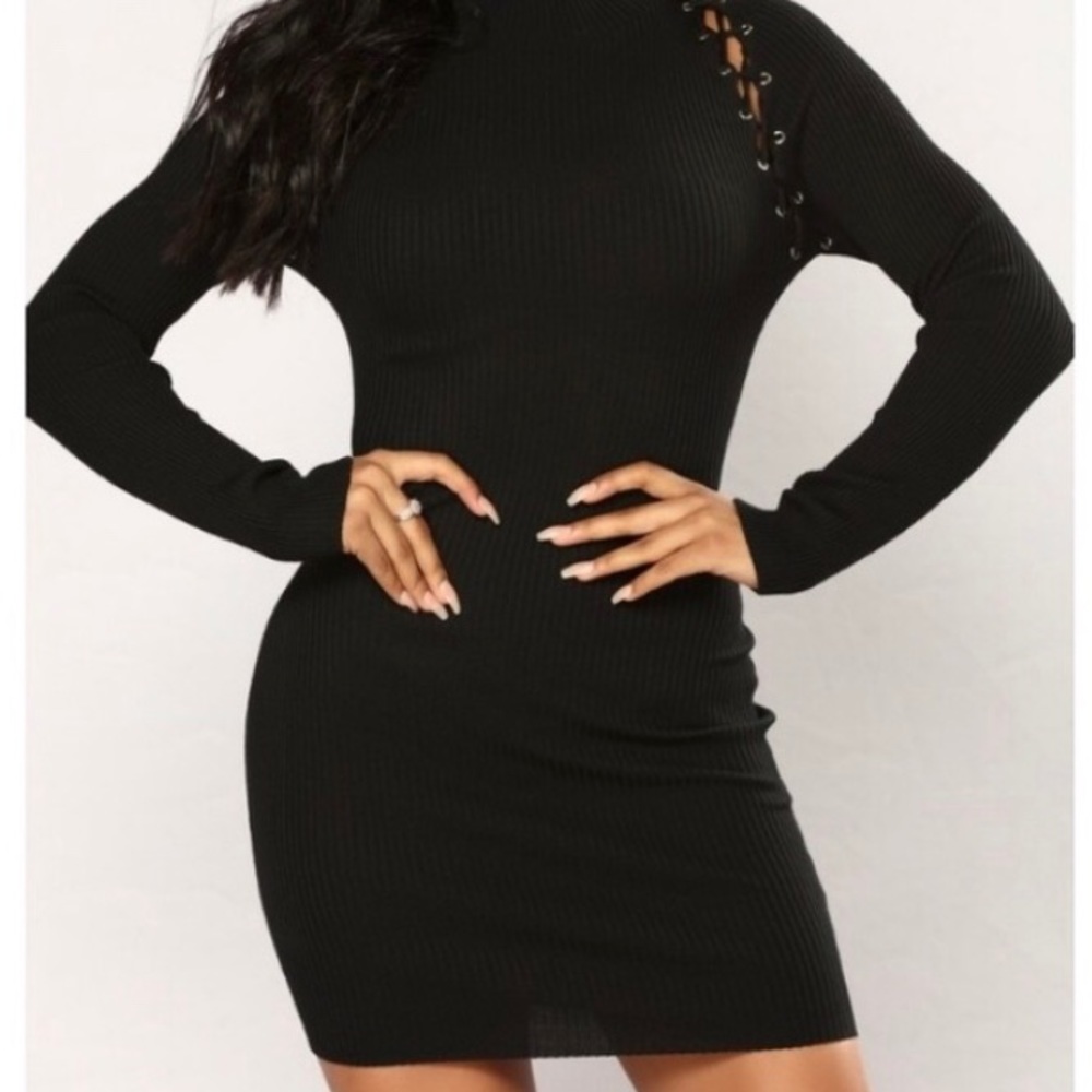 NEW - Fashion Nova  black dress. Sz L. *belt not included*